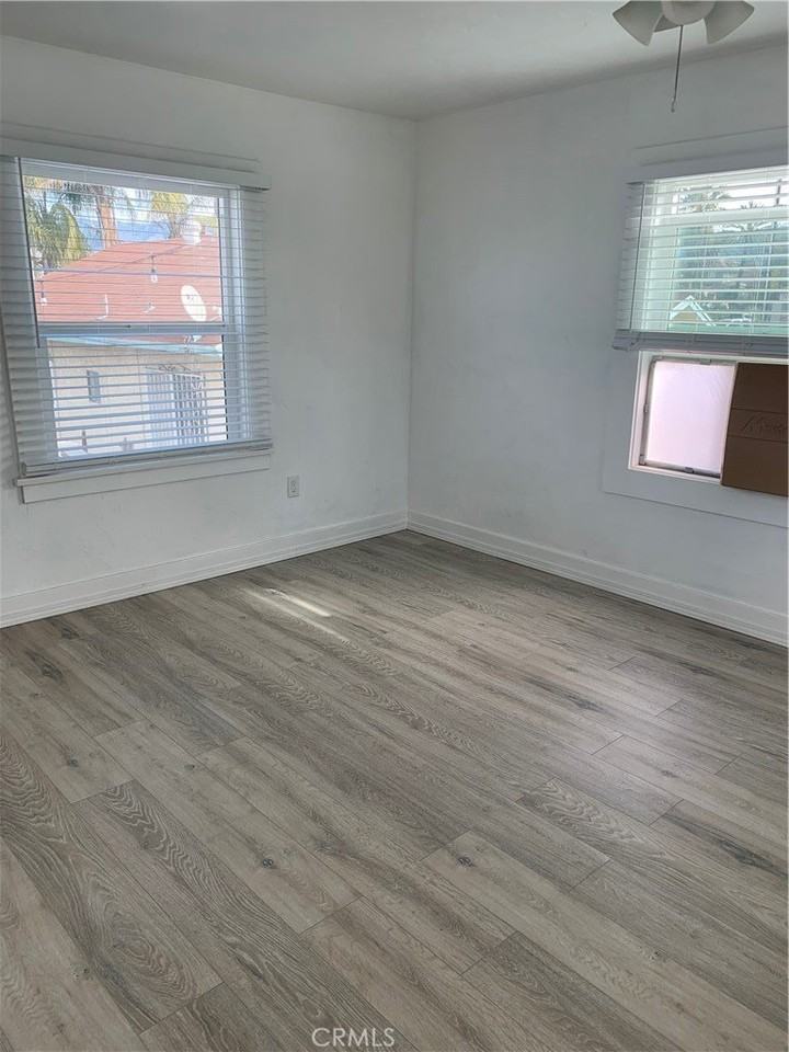 315 W Colton Ave #1-2 - Photo 3 of 16
