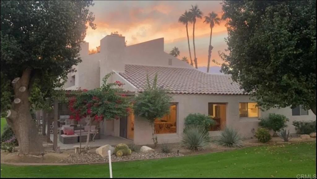 35090 Mission Hills Dr - Photo 4 of 50