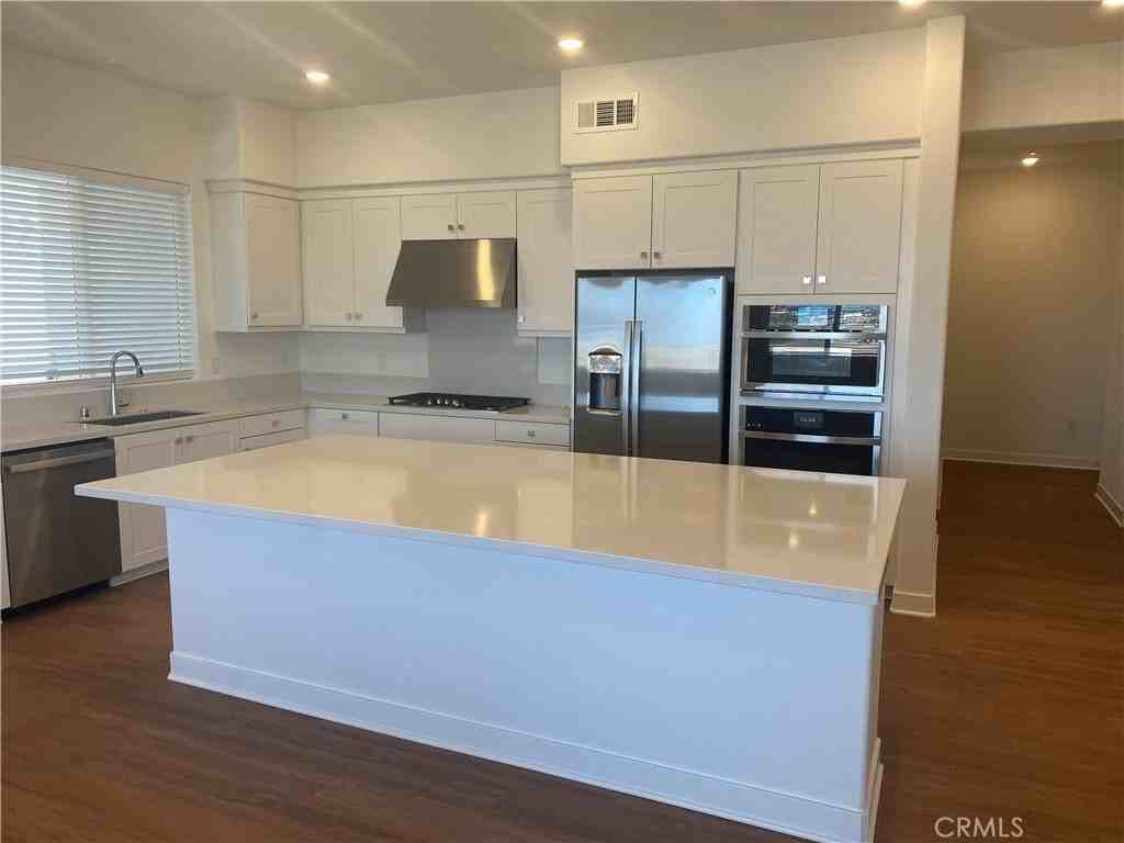 527 Mulligan - Photo 2 of 3