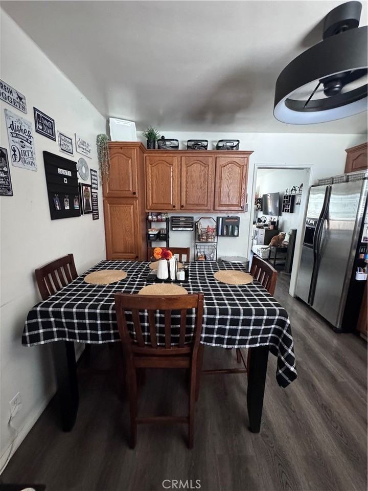 5726 Rocket St - Photo 5 of 12
