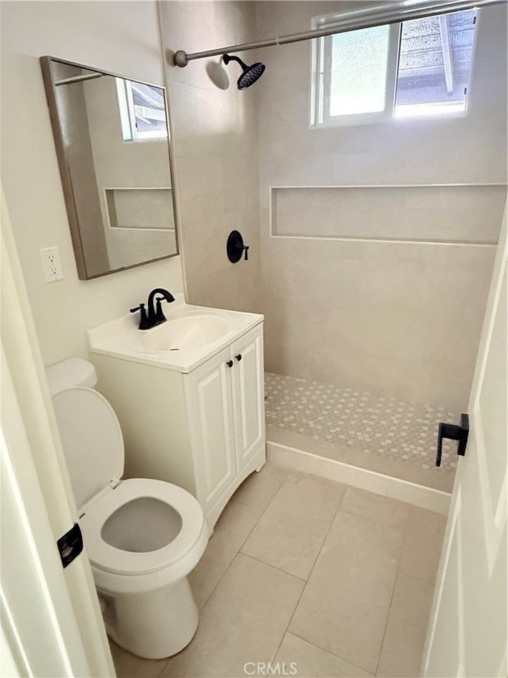 5319 Roosevelt Ave - Photo 4 of 9