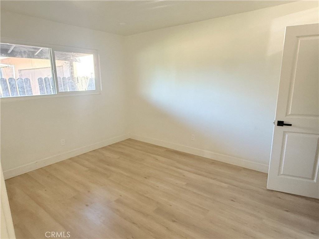 5319 Roosevelt Ave - Photo 7 of 9
