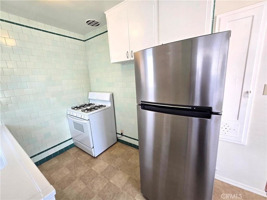 26027 Narbonne Ave #A - Photo 7 of 13