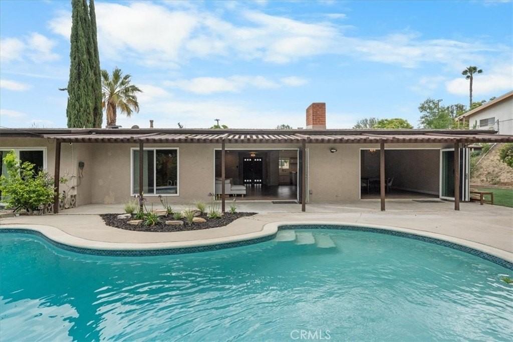 23711 Ladrillo St - Photo 4 of 22