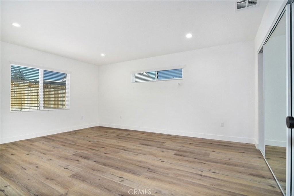 22136 Hart St - Photo 6 of 11