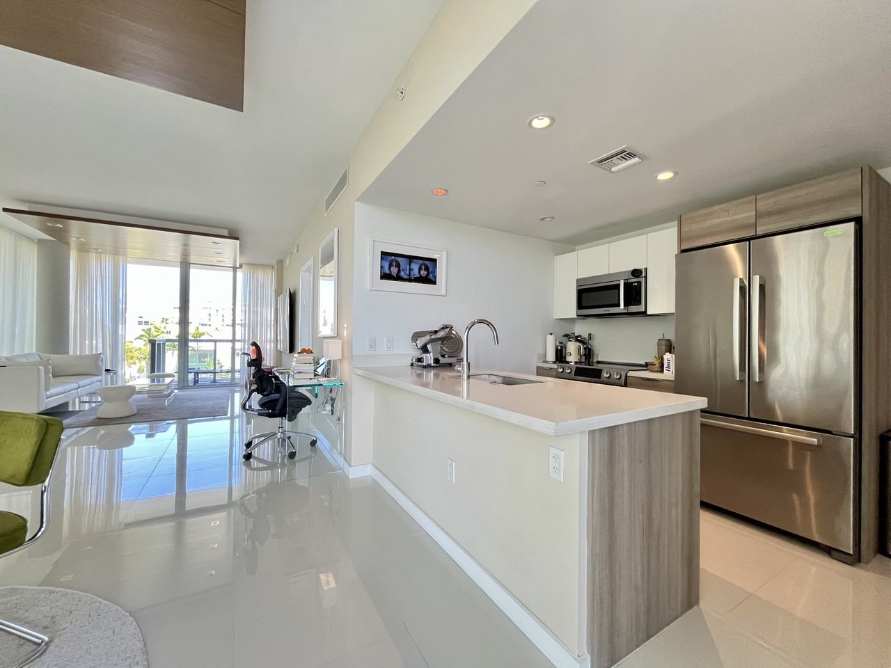 9940 W Bay Harbor Dr #4CN - Photo 2 of 26