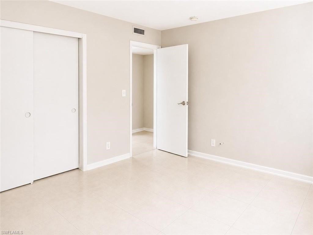5410 16th Pl Sw #B1 - Photo 4 of 26
