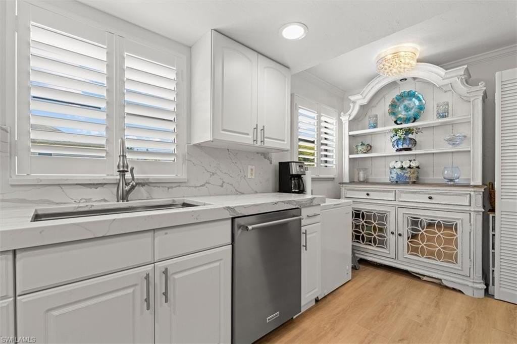 1400 Blue Point Ave #104 - Photo 4 of 43