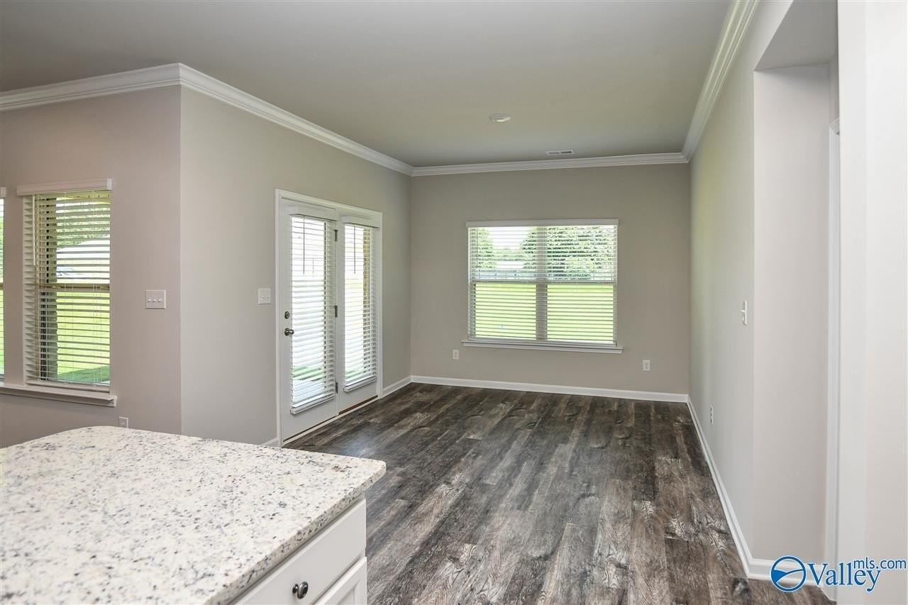 107 Delilah Ln - Photo 6 of 28