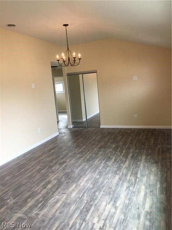 2443 Amberly Dr - Photo 6 of 12