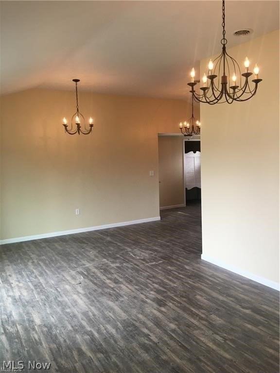 2443 Amberly Dr - Photo 7 of 12