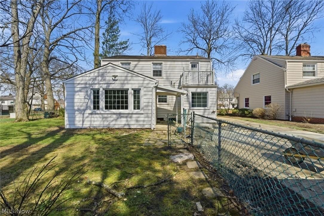 4182 Silsby Rd - Photo 5 of 45