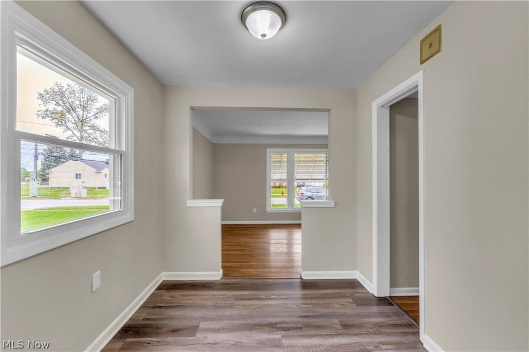 29210 Green Dr - Photo 6 of 21