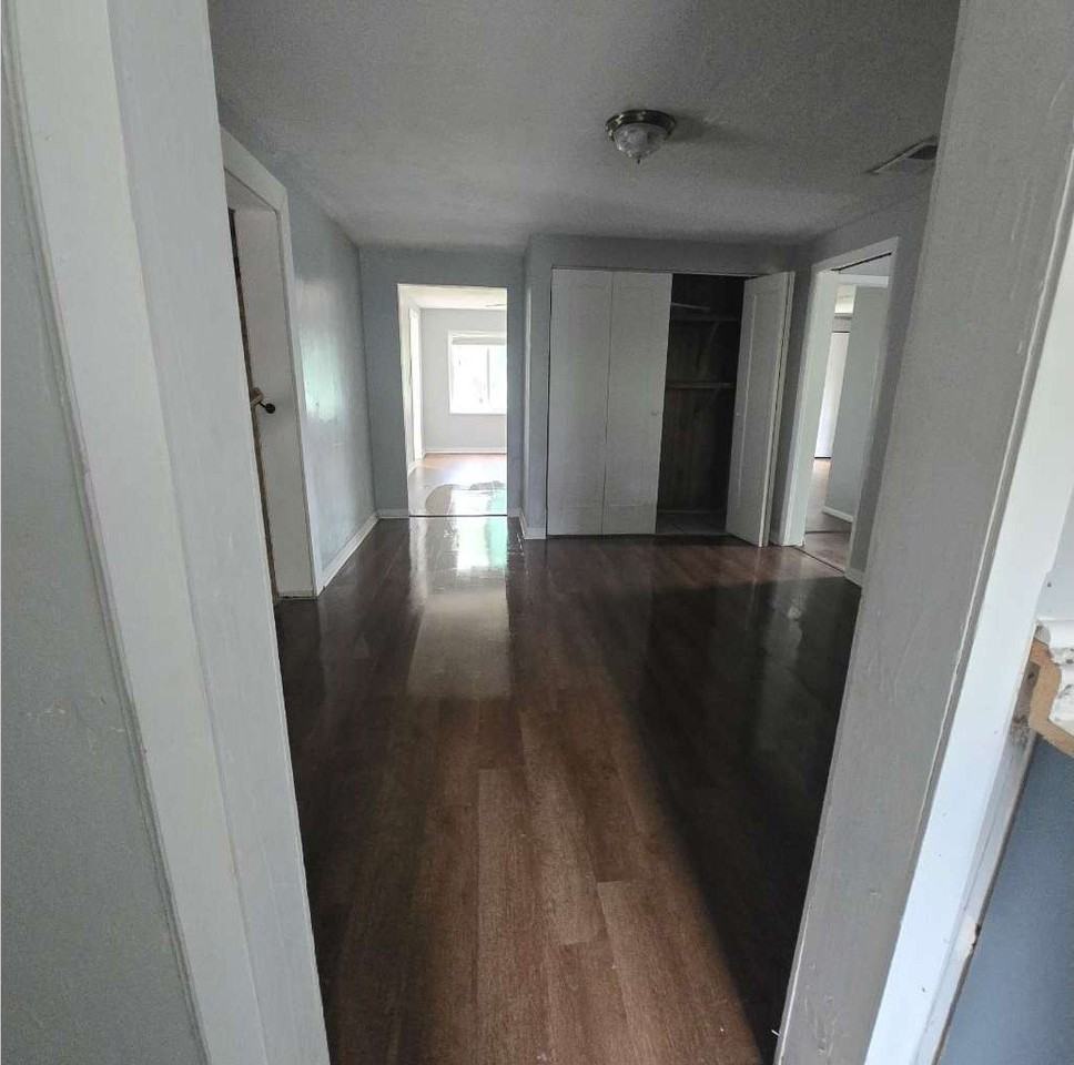 149 Sw Balboa Pl - Photo 5 of 9