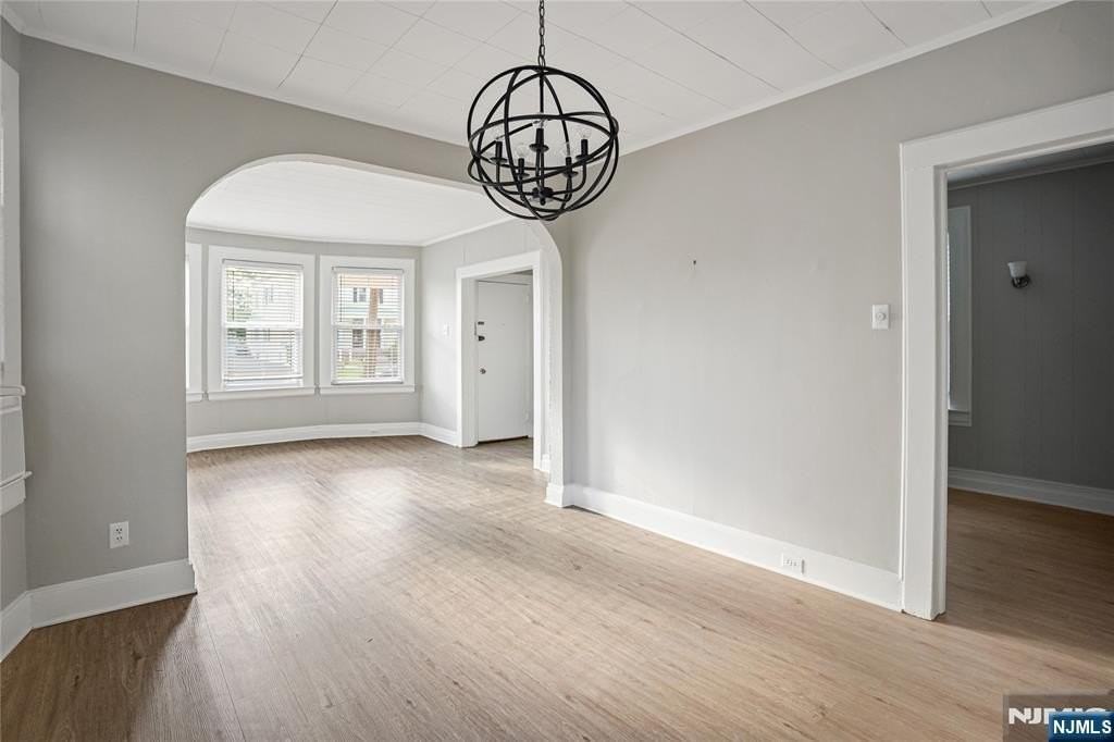 608 Washington Ave - Photo 5 of 23