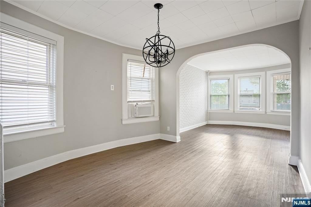 608 Washington Ave - Photo 7 of 23