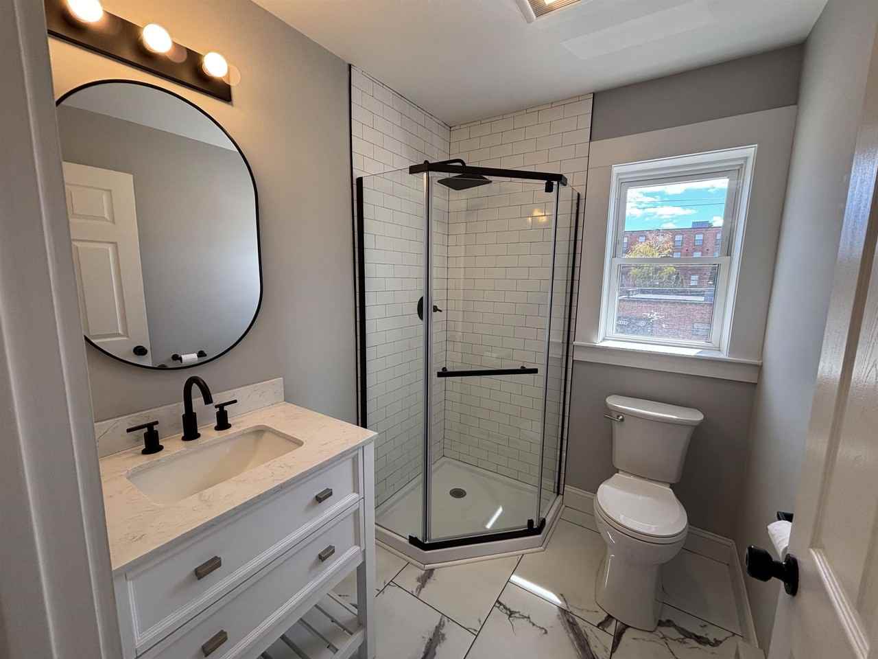 162 Front St - Photo 6 of 11