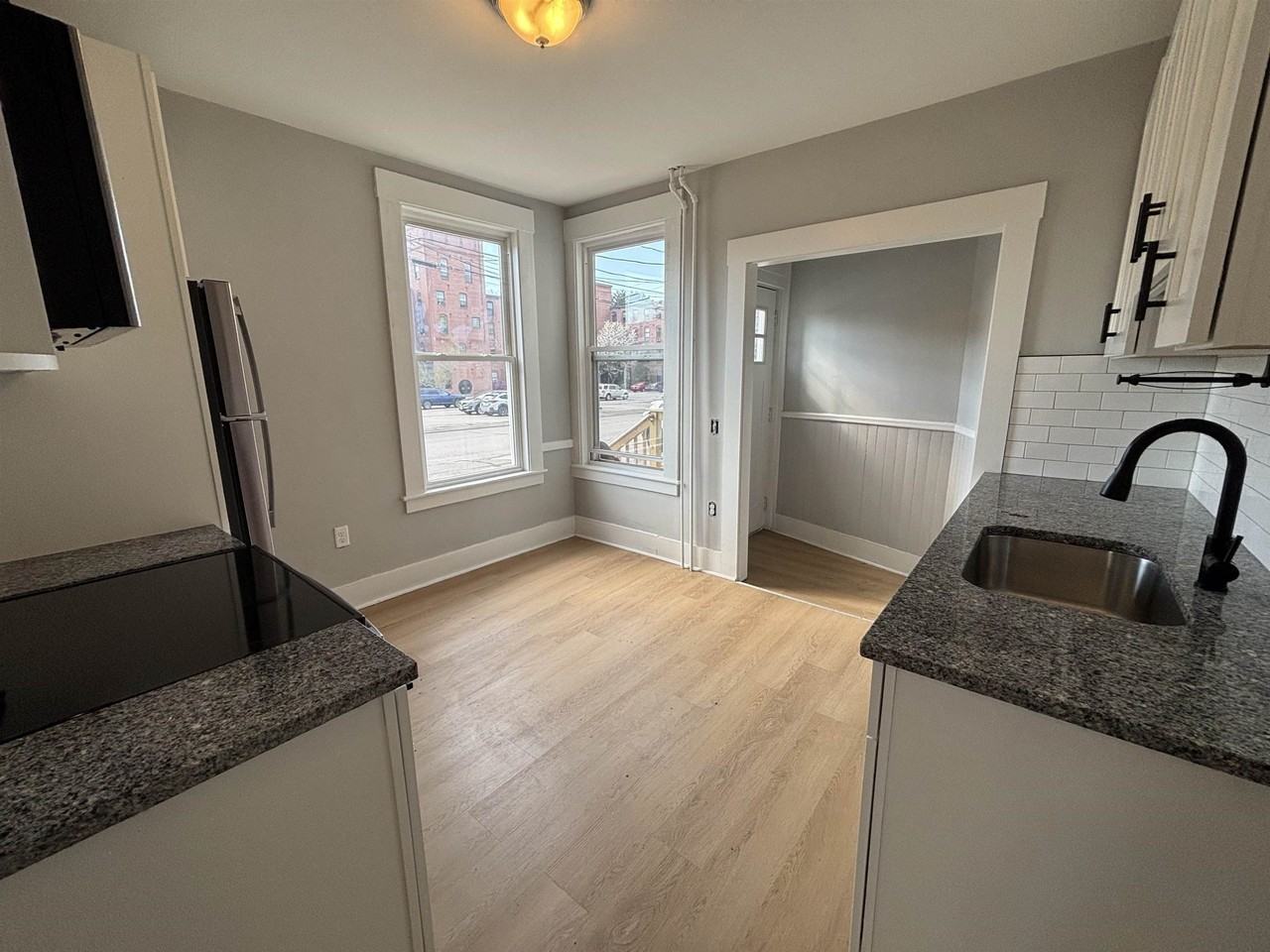 1 Charter St #A - Photo 2 of 10