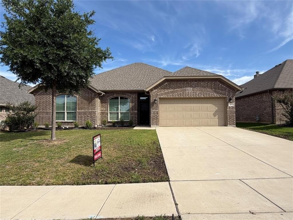 637 Peach Ln - Photo 2 of 25