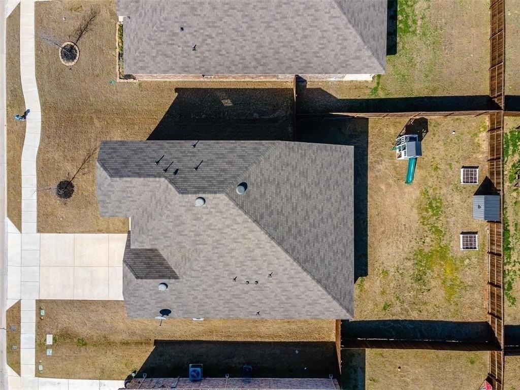 813 Cottonwood Way - Photo 3 of 40