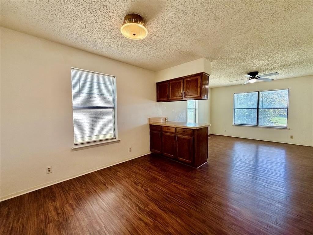 3311 Fallmeadow St - Photo 7 of 13