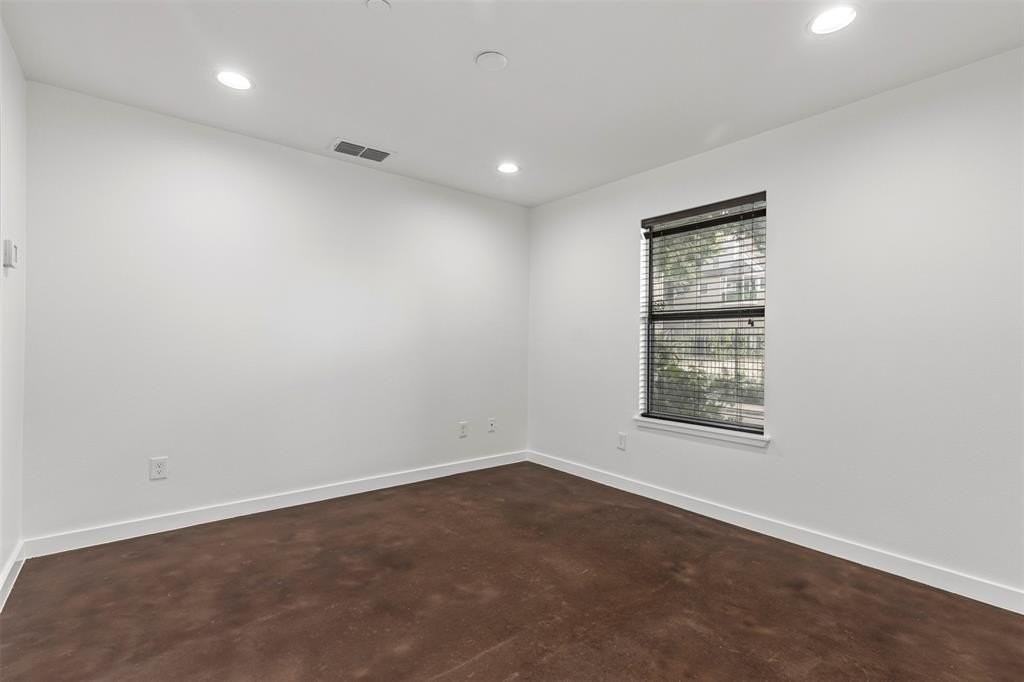 1016 Liberty St #3 - Photo 7 of 40