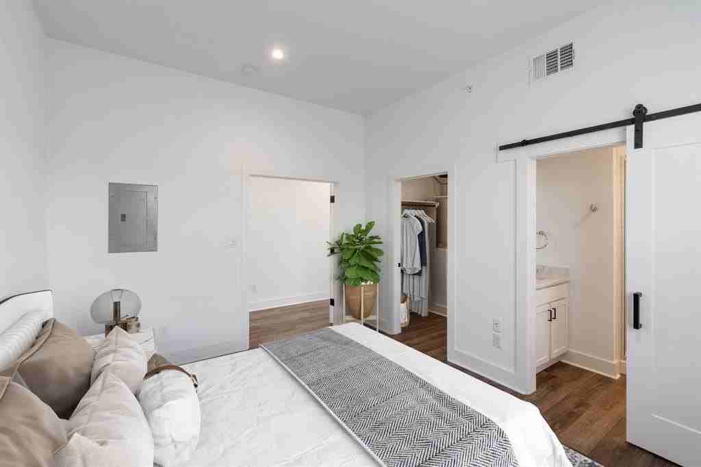 617 N Tyler St #203 - Photo 5 of 9
