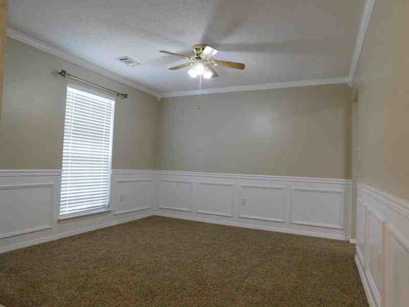 526 Tikell Dr #NA - Photo 6 of 20