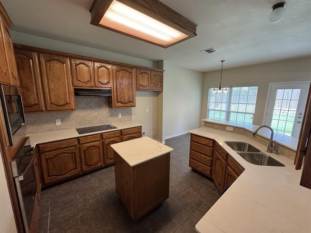 8500 Riverwalk Trl - Photo 7 of 18