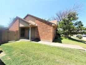 4527 Chapman St - Photo 1 of 1