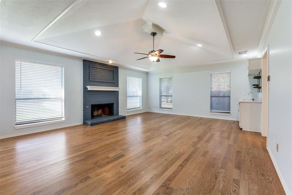 4223 Lawngate Dr - Photo 5 of 25
