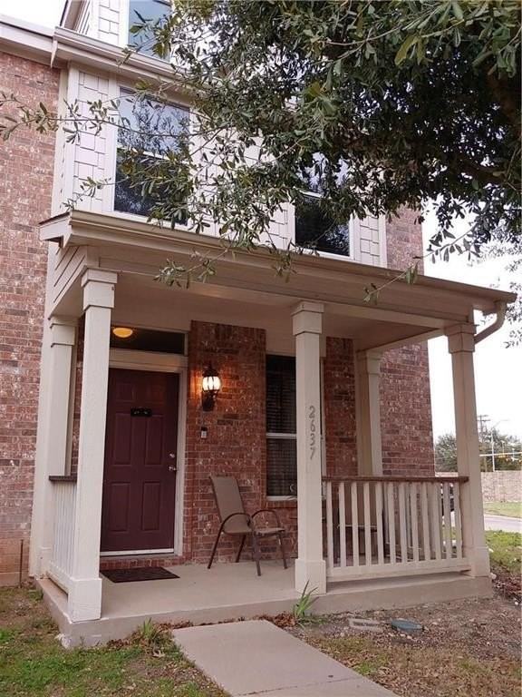 2637 Boedeker Dr - Photo 2 of 17