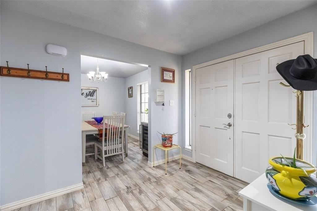 7941 Vita Ct - Photo 5 of 37