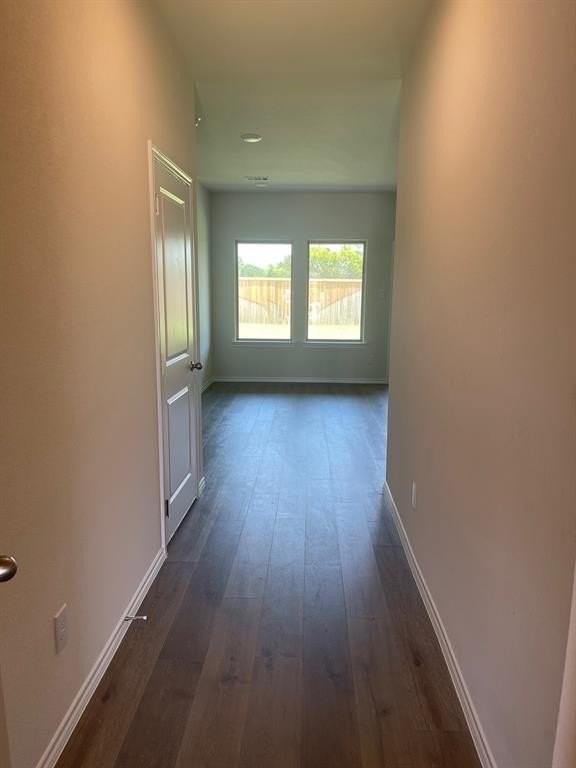 2423 Montgomery St - Photo 5 of 26