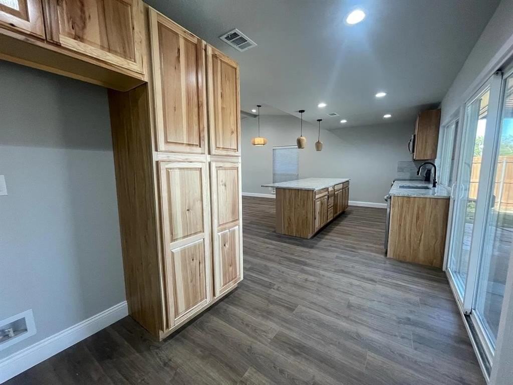 5201 Fisher Dr - Photo 7 of 18
