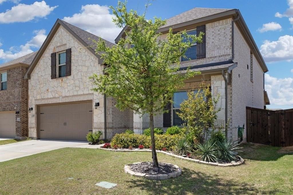 11833 Toppell Trl - Photo 2 of 40