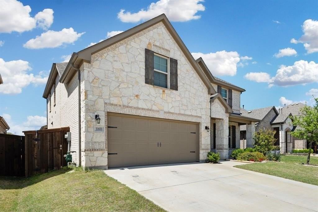 11833 Toppell Trl - Photo 3 of 40