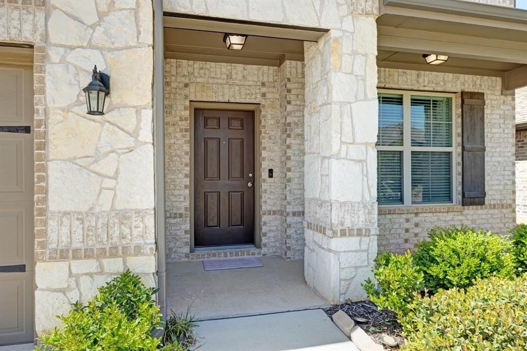 11833 Toppell Trl - Photo 4 of 40
