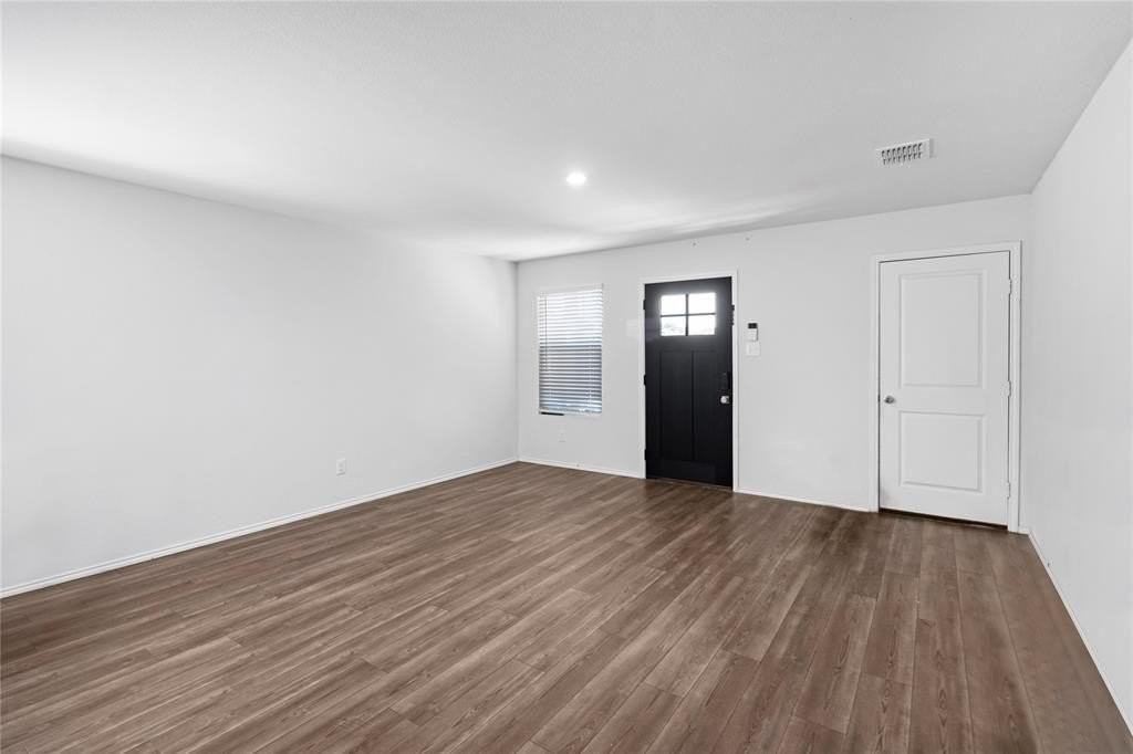 2505 Milne Ct - Photo 7 of 22