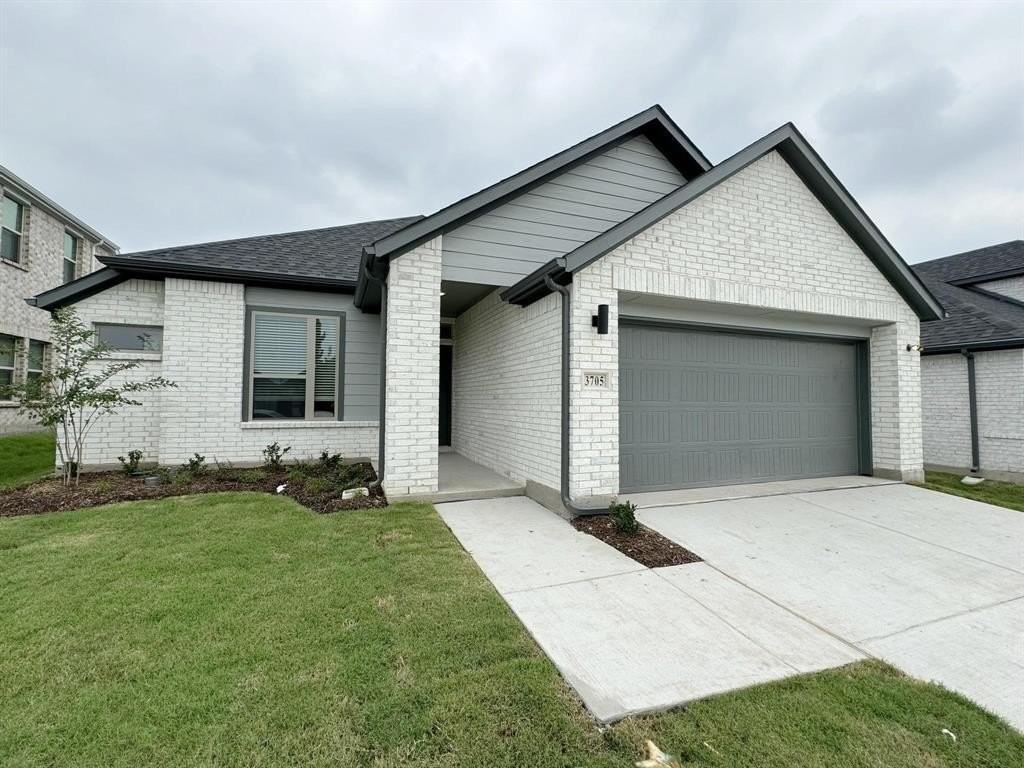 3705 Ray Roberts Dr - Photo 2 of 26
