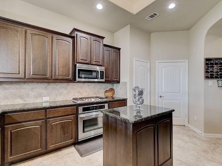 14845 Star Creek Dr - Photo 3 of 19