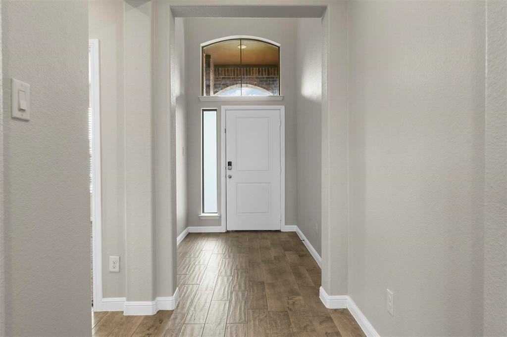 3318 Camden Creek Rd - Photo 3 of 38