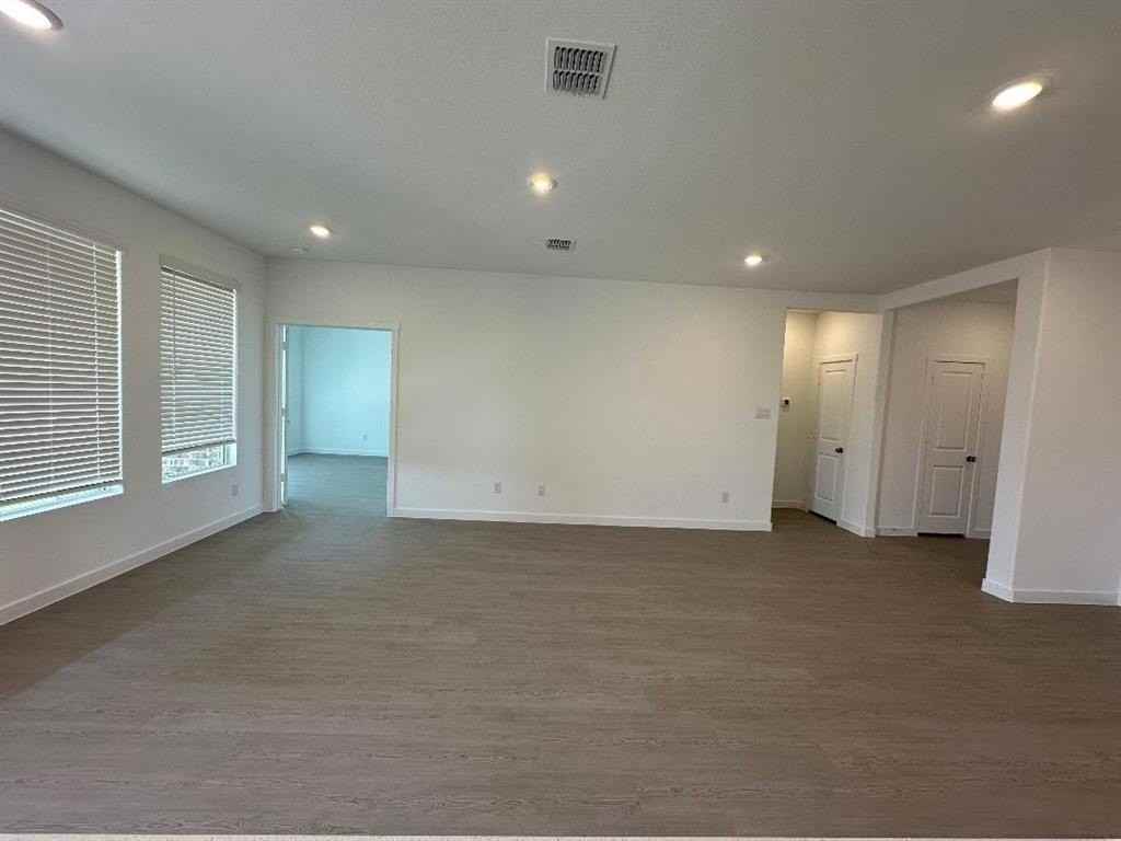 1316 Rockwell Dr - Photo 5 of 40