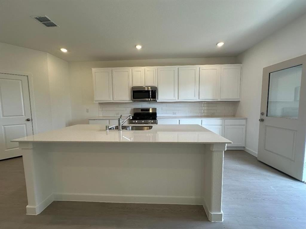1316 Rockwell Dr - Photo 7 of 40