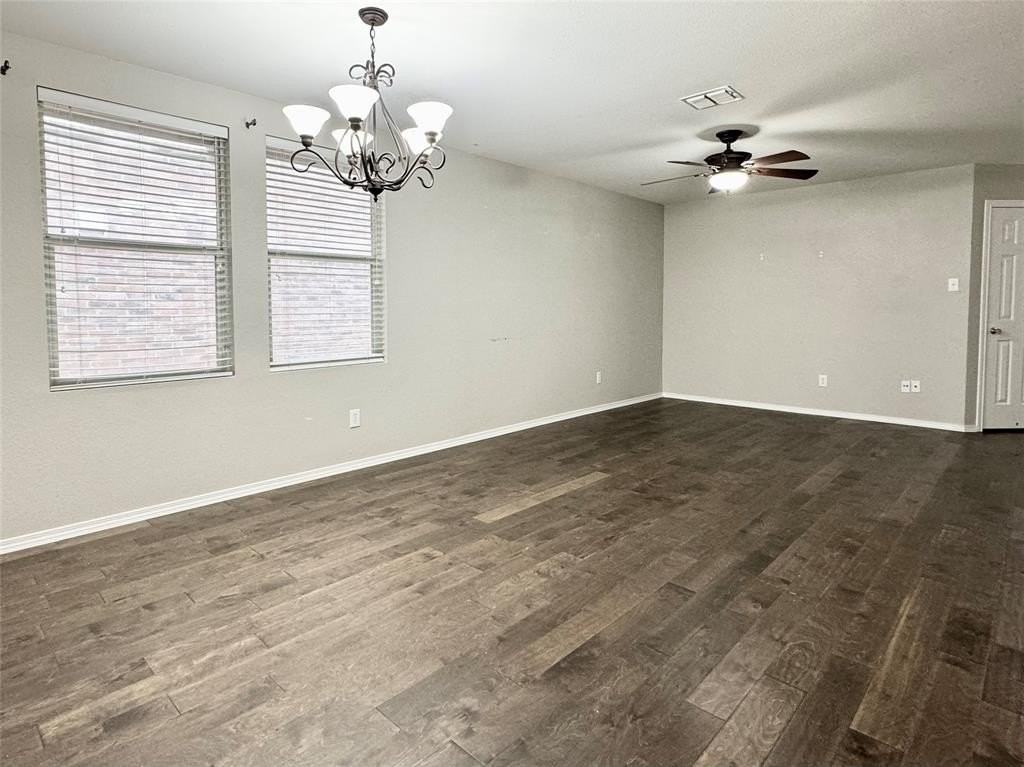12824 Vassar Dr - Photo 4 of 18