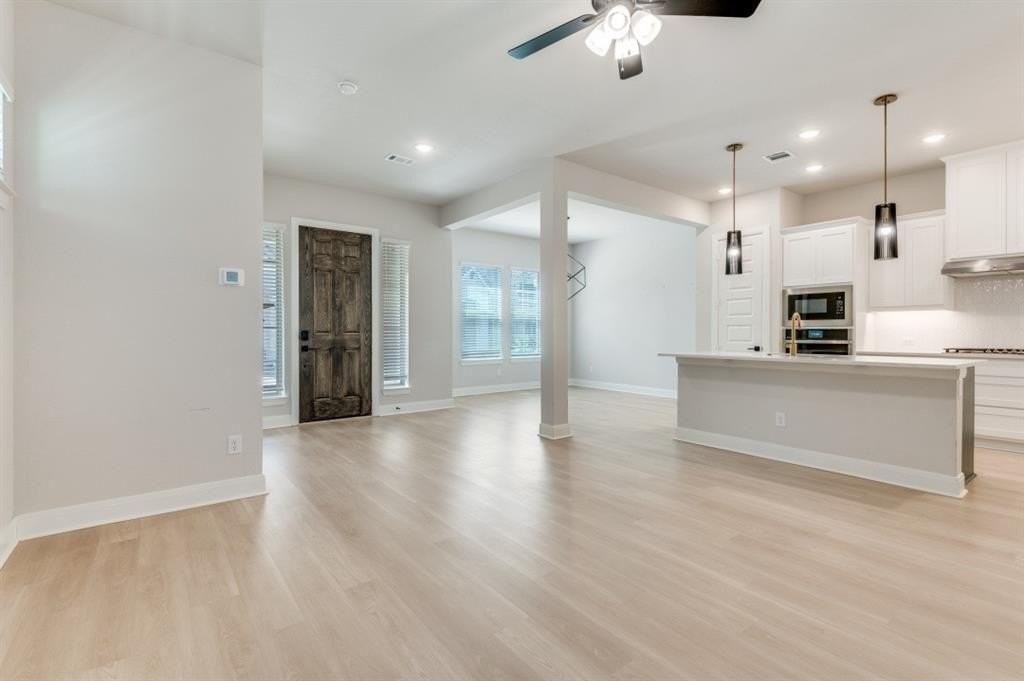 704 Yellow Warbler Way - Photo 5 of 25