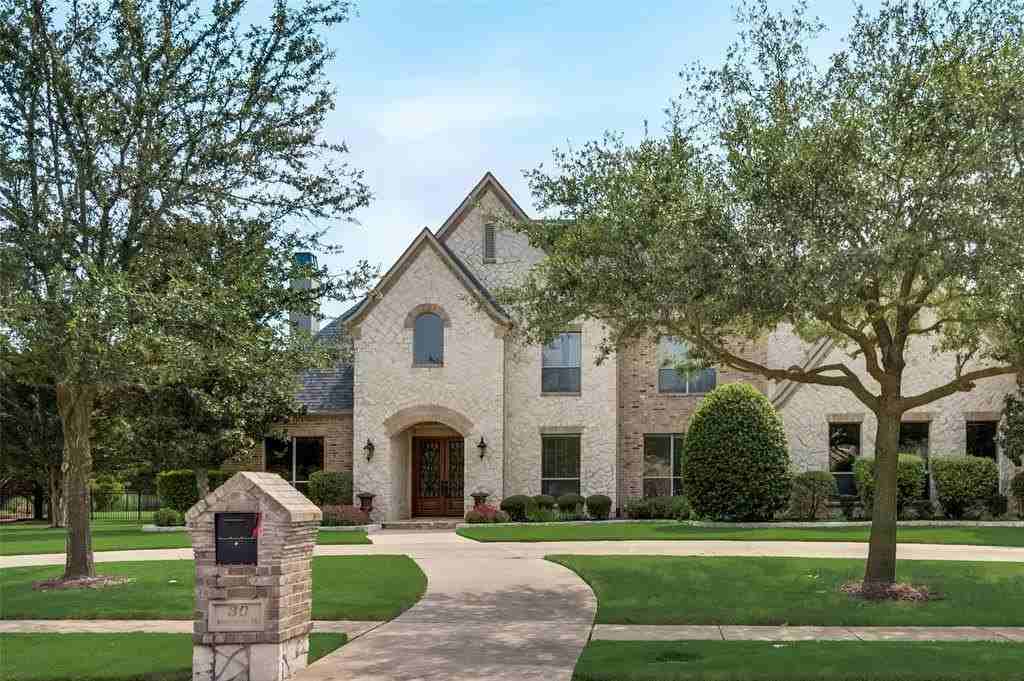 30 Kingsbury Trl - Photo 2 of 37