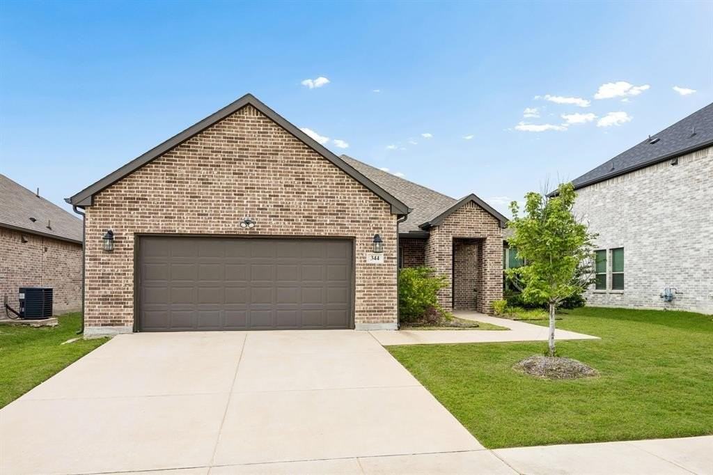 344 Cyprus Grove Dr - Photo 2 of 25