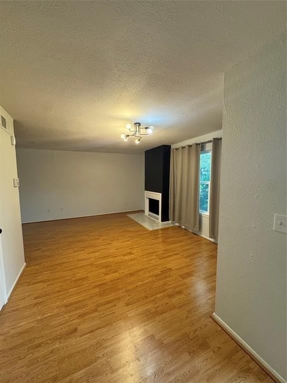 323 Towne House Ln - Photo 5 of 15