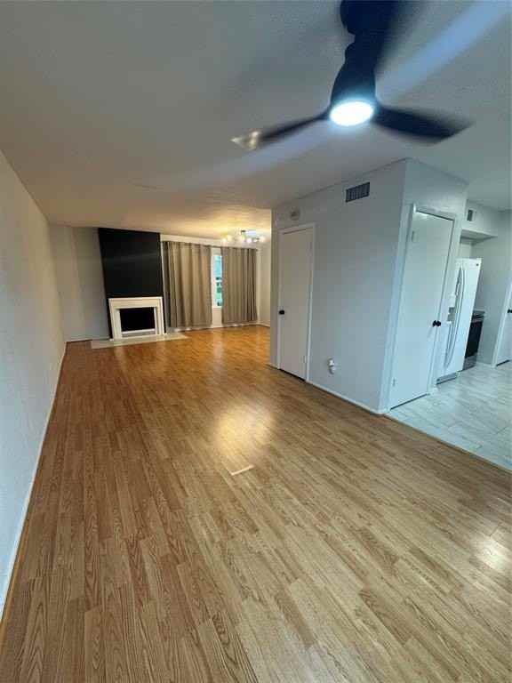 323 Towne House Ln - Photo 7 of 15